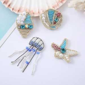 กระเป๋าปักลูกปัดแนวทันสมัยเครื่องรางแขวนลูกปัดทำมือปักลายสวยงาม - Product Image 4