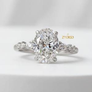 Anillo de Compromiso Minimalista con Siete Diamantes de Corte Ovalado, Oro Blanco de 14K, Diamantes Creados en Laboratorio, VS, Moderno, Regalo para Mujer, Boda, Fiesta - Product Image 6