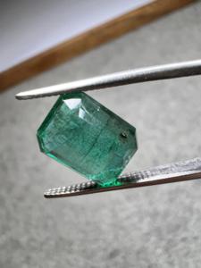 Émeraude naturelle de 3,64 carats, taille octogonale, pierre précieuse verte facettée pour bague, pendentif, collier, bijoux, vente en gros - Product Image 3