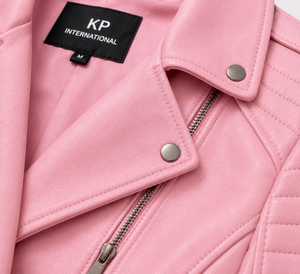 Chaqueta de Motociclista de Cuero Sintético Rosa para Mujer KP International, Cierre de Cremallera, Cuello Alto, Estilo Otoñal - Product Image 3