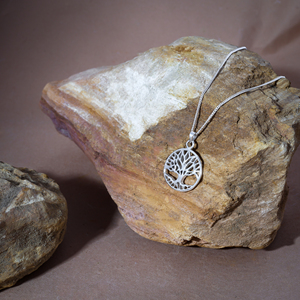 Collier Arbre de Vie en argent sterling 925 – Pendentif Arbre Généalogique Rond Ajoure Bijou Spirituel - Product Image 5