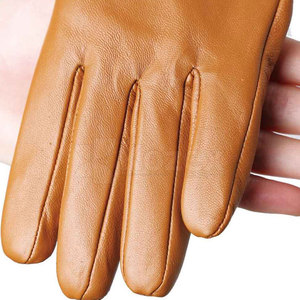 Gants d'hiver en cuir de haute qualité, personnalisables, longueur poignet, doux au toucher, écologiques, légers, compatibles écran tactile, pour une protection optimale - Product Image 4