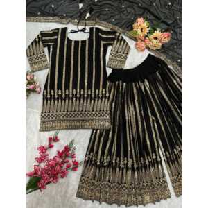 ชุดเสื้อผ้าสำหรับผู้หญิงชุดปาร์ตี้ออกแบบโดยดีไซเนอร์ - Product Image 5