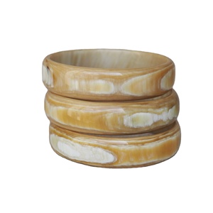 Bracelet en corne de couleur naturelle, bijoux indiens personnalisables, fait à la main, avec amour et meilleur design, Bracelet en corne - Product Image 1