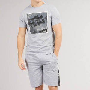 Ensemble T-shirt et short décontracté moderne, taille personnalisée, design sur mesure, tenue prête pour l'été, fourniture OEM - Product Image 6