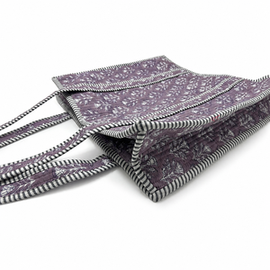 Bolsa de Mano Hecha a Mano 100% Algodón con Patrón de Camuflaje, Plegable y Reutilizable para Viajes, Uso Diario y Embalaje de Regalos - Product Image 1