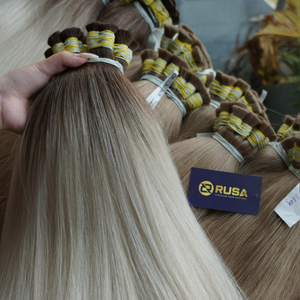 Venta al por mayor de fábrica: Extensiones de cabello natural ondulado vietnamita a granel, colores personalizados con longitud de 10 a 34 pulgadas - Product Image 4