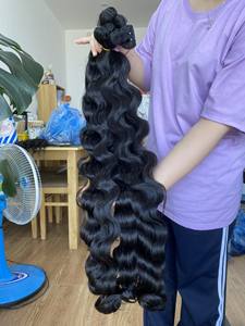 Vente en gros Extension de trame de cheveux humains vietnamiens épais et sains à double tirage cuticule alignée - Product Image 3