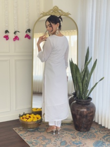 Latest Women's White Color Viscose Chanderi <b>Kurti</b> with Viscose Chanderi Pant Jacquard Silk With Dupatta Sets - Product Image 6