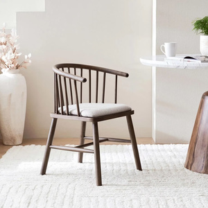 Chaise de salle à manger moderne en bois de manguier - Product Image 4