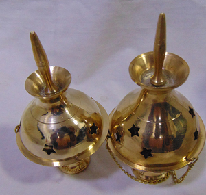 Supports de brûleurs d'encens en charbon de bois de taille moyenne, plaqués or, en métal poli, style antique, pour la vente en gros, objets d'art et de collection, à suspendre - Product Image 2