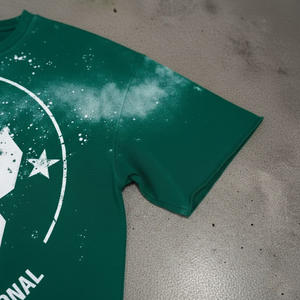 Camisetas para Hombre con Diseño de Anime de Alta Calidad: 'That's a Awful Lot of Cough Syrup' - Product Image 4