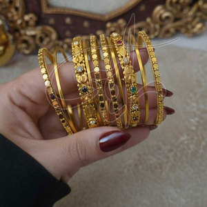 Brazaletes de Moda para Mujer Chapados en Oro Hechos en Pakistán, Brazaletes de Boda de Primera Calidad en Existencia - Product Image 5