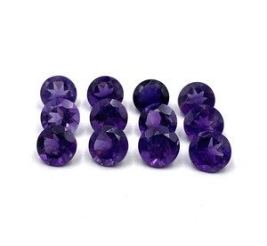 Natural African Amethyst Round Cut Shape Loose Gemstone Sizes 3-10 MM , Purple Semi-Precious Stone for Jewelry Making - Product Image 4