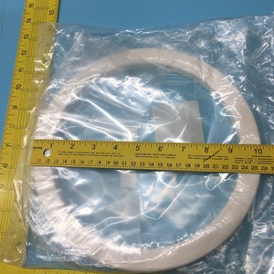 LAM 716-011624-005 RinG, Aislador, Inferior - Equipo y Piezas de Semiconductores de Confianza de Tradicción Global - Product Image 4
