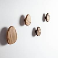 Crochet mural artisanal en bois de chêne massif, forme galet, pour manteaux, chapeaux, écharpes, serviettes, décoration murale scandinave pour entrée