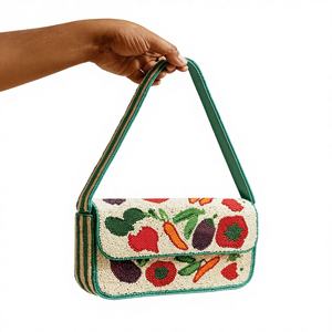 Bolso de Mano de Lujo Hecho a Mano con Cuentas de Perlas, Diseño Colorido con Motivos de Comida, Correa de Anillo Bordada Artesanal Premium para Mujer - Product Image 4