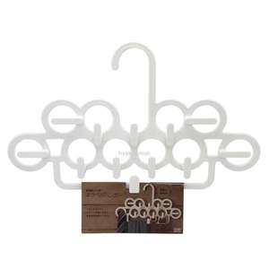 Inomata cravatta bianca e gancio per cintura elegantemente progettato per l'organizzazione - Product Image 1