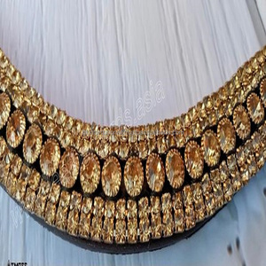Bandes de front de cheval en cuir rembourrées confortables et douces de haute qualité 5 rangées de cristaux d'or personnalisés bande de front de cheval bling bling - Product Image 4