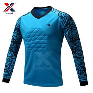 ชุดผู้รักษาประตูฟุตบอลแบบกำหนดเอง เสื้อแขนยาวแบบมีแผ่นรองและกางเกงขาสั้น ชุดฟุตบอลสำหรับผู้รักษาประตูแบบซับลิเมชั่น - Product Image 3