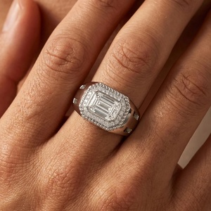Anillo de Diamantes Solitario con Corte Redondo Estilo Viena - Oro de 9k, 14k y 18k - Product Image 2