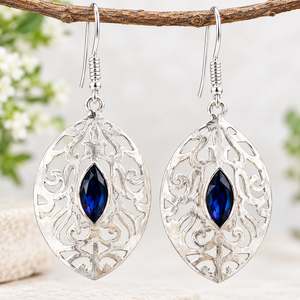Pendientes de Plata Alemana de Alta Calidad con Zirconia, Joyería al por Mayor para Mujer, Gema de Nacimiento de Mayo Hecha a Mano - Product Image 1