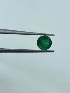 High Quality Natural Green <b>Emerald</b> A1 Quality 4.80mm 0.40cts Round Brilliant Cut Unisex Earrings Best for <b>Jewelry</b> <b>Sets</b> - Product Image 2