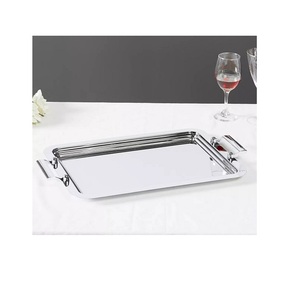 Bandeja de Servir Rectangular de Aluminio en Color Dorado Martillado, Diseño Novedoso para Servir Comida - Product Image 3