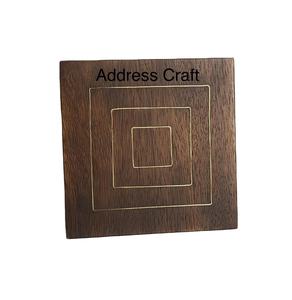 Precio al por mayor logotipo personalizado madera y latón forma cuadrada color marrón posavasos Mesa decorar modelo usado estilo hogar utensilios de cocina usados - Product Image 1