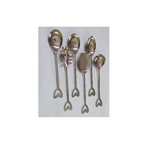 Juego de Cucharas de Café de Acero Inoxidable Premium de Seis Piezas con Mango en Forma de Corazón, Aptas para Lavavajillas, Cucharas Ranuradas para Servir y Mezclar en Bares, Ecológicas - Product Image 2