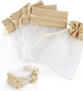 Sac cadeau en jute naturel imprimé avec logo personnalisé pour les événements promotionnels et l'emballage de vente au détail - Product Image 6