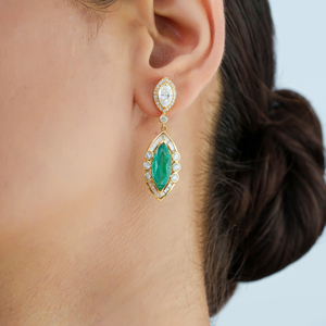 Explora los Aretes Colgantes de Esmeralda y Diamantes Naturales al 100% en Forma de Marquesa para Mujer, Joyería de Oro Amarillo de 14K - Product Image 6
