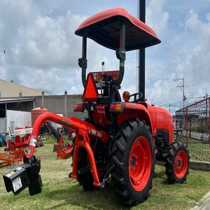 รถแทรกเตอร์คูโบต้า L3800 สำหรับงานเกษตรที่เชื่อถือได้ พร้อมเครื่องยนต์ดีเซลทรงพลังและประสิทธิภาพสูงสำหรับการเกษตรและการทำงานภาคสนาม - Product Image 1