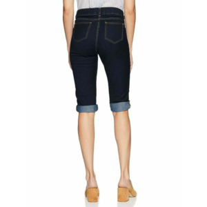 Shorts en jean décontractés et élégants pour femmes, taille haute, respirants, effet délavé, qualité supérieure, personnalisables, vente en gros - Product Image 2