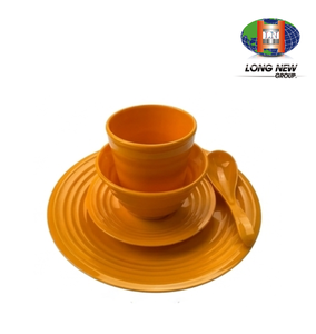 LONGNEW OEM Ensemble de vaisselle en plastique PET pour la maison, les restaurants et la restauration à domicile, Taïwan - Product Image 1