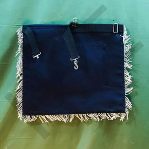 Delantal Masónico Azul Marino Hecho a Mano para Maestro Masón con Bordado de Hilos Plateados y Flecos – Regalia Premium para Logia - Product Image 6