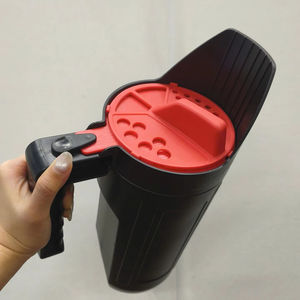 Esparcidor Manual de Plástico de 4LB de Capacidad, Portátil, Rojo, Moderno, para Fertilizante, Hielo, Sal, Semillas de Césped, Ergonómico, ODGGAD004 - Product Image 1