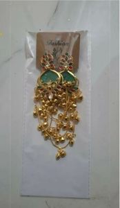 Pendientes Kashmiris de Aleación de Zinc con Baño de Oro Geométrico Pachi Kundan para Mujer, Lujosos, Tradicionales Indios, para Fiesta, con Borlas Largas y Cristales - Product Image 4