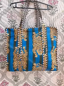 Women <b>Quilted</b> Cotton Tote Bag with Tiger Hand Print Bohemian Style Casual Zipper Travel Daily Use <b>Handbag</b> for Women - Product Image 1