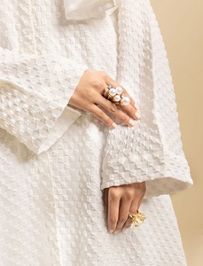 Ensemble Abaya pour femmes musulmanes, en fibre de polyester, avec voile blanc en tissu fantaisie, manches longues, devant ouvert, longueur au sol, coupe droite, style saoudien modeste - Product Image 5