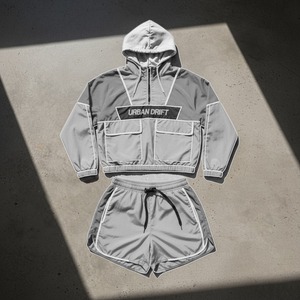 Conjunto Deportivo de 2 Piezas Personalizado, Chaqueta Cortavientos con Capucha Estampada o Lisa para Hombre y Mujer, Ligero, Holgado y Ecológico - Product Image 5