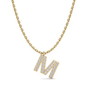 Colgante de Lujo con Letra M, Plata 925, Diamante Moissanita, Corte Brillante Redondo, Engaste de Garras, Unisex, Clásico, Regalo - Product Image 1