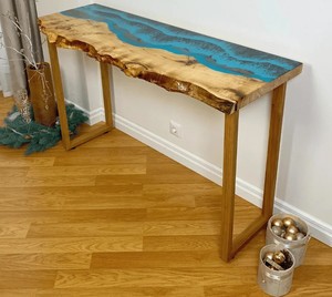 Table console en résine époxy Blue River, bois naturel à bords bruts, table d'entrée, meuble de couloir moderne fait main, table d'appoint en bois naturel - Product Image 1