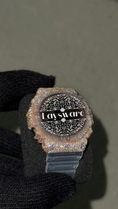 Reloj de Lujo Analógico Digital con Incrustaciones de Moissanita VVS, Caja Plateada, Esfera Dorada, Correa de Goma Gris, Estilo Hip Hop para Hombre - Product Image 5