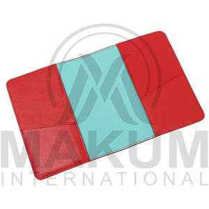 Porte-passeport en cuir pliable léger avec logo personnalisé pour le camping et la randonnée - Product Image 3