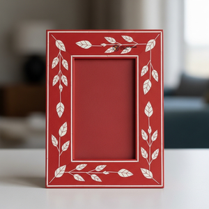 Cadre photo élégant en os incrusté de pierres rouges, fait main, décoration de luxe pour la maison - Product Image 1