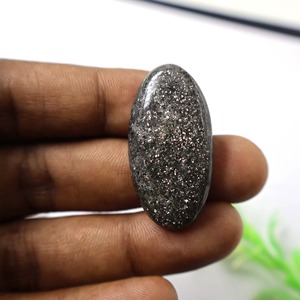Piedra de Sol Negra Natural de la Mejor Calidad, Cabujón de Magnesia, Gema de Cristal para Joyería Curativa, Venta al por Mayor en Jaipur - Product Image 2