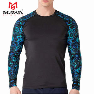 Maillot de bain à manches longues de haute qualité, imprimé par sublimation, écologique, confortable et très vendu - Product Image 1