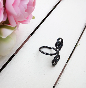 Metal Napkin <b>Ring</b> Customizable Design twisted <b>Circle</b> Design table decoration Most selling Metal Napkin <b>Ring</b> - Product Image 1