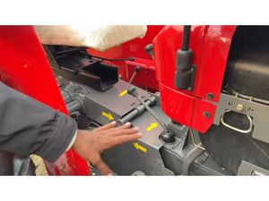 รถแทรกเตอร์มัสซีย์ รุ่น Millat MF 240-2WD 50 แรงม้า สำหรับโรงเรือนเกษตร ประหยัดพลังงานและเป็นมิตรกับสิ่งแวดล้อม - Product Image 3